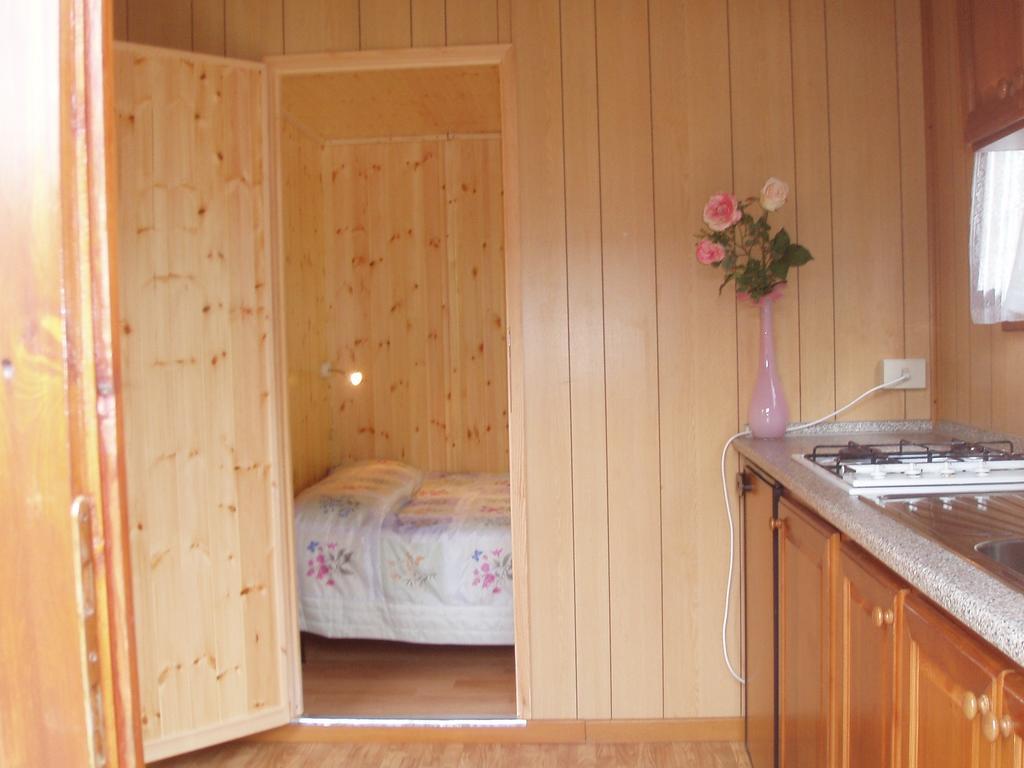 Villaggio Camping Valdeiva 德瓦玛丽娜 外观 照片